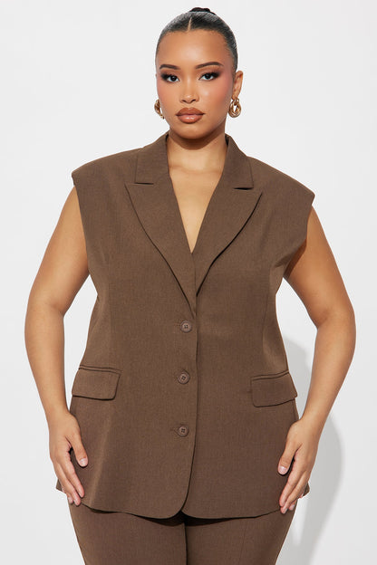 Minimal Effort Business Vest - Brown