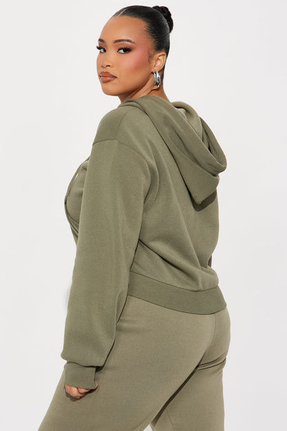 Kinsley Cropped Hoodie - Olive