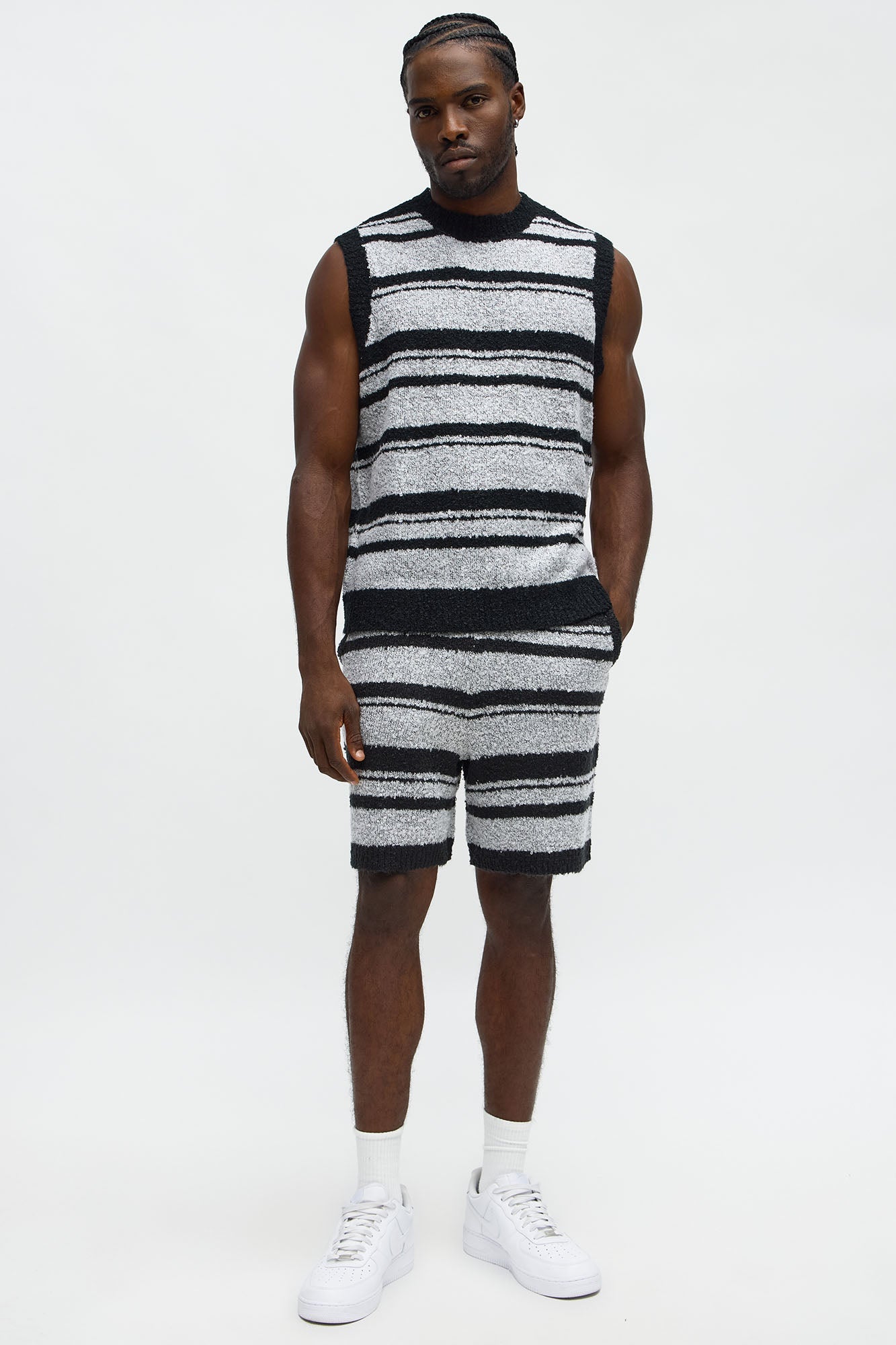 Meadows Striped Shorts - Black/Grey