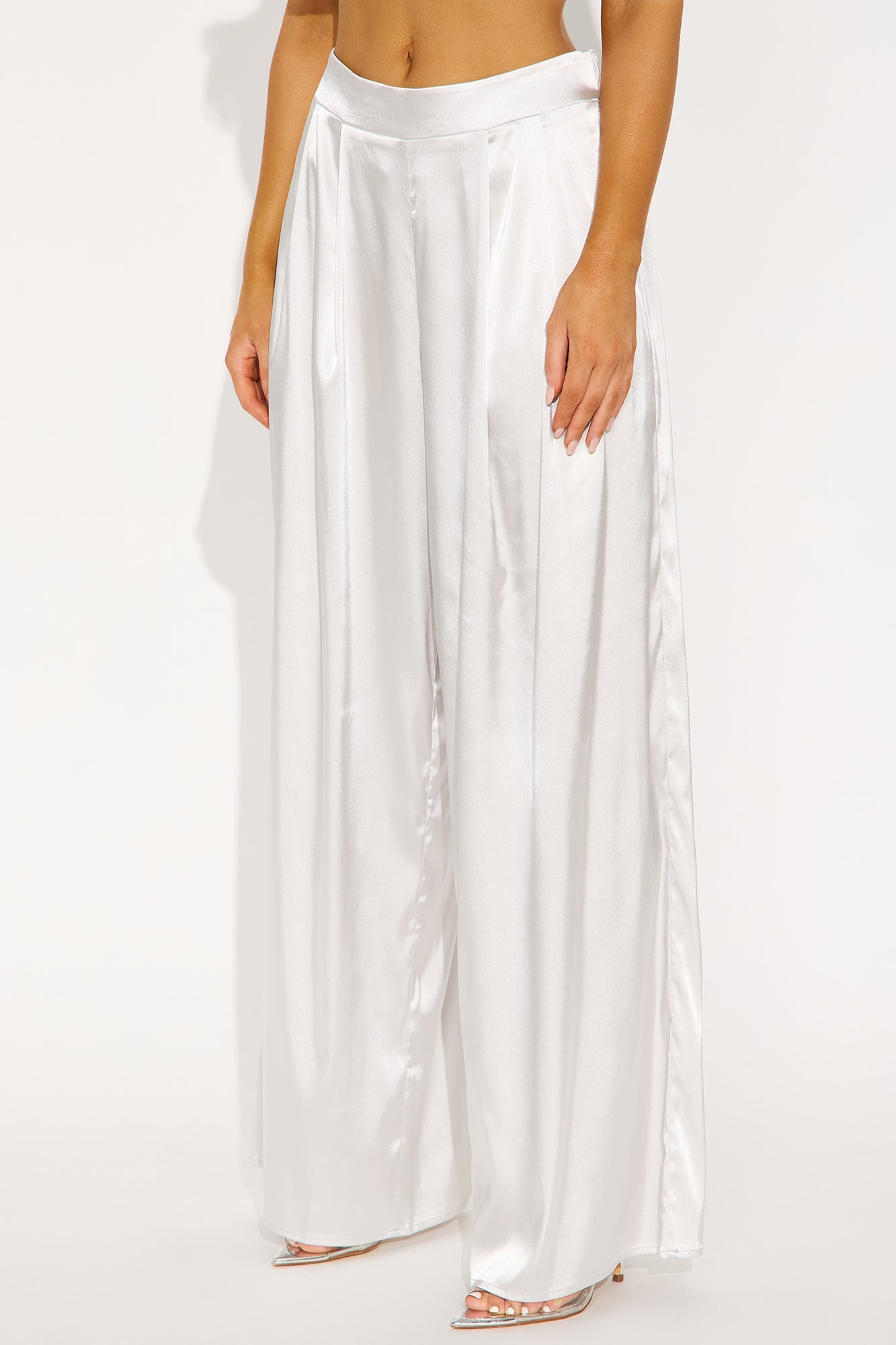 First Class Wide Leg Satin Pant 32″ - Pearl