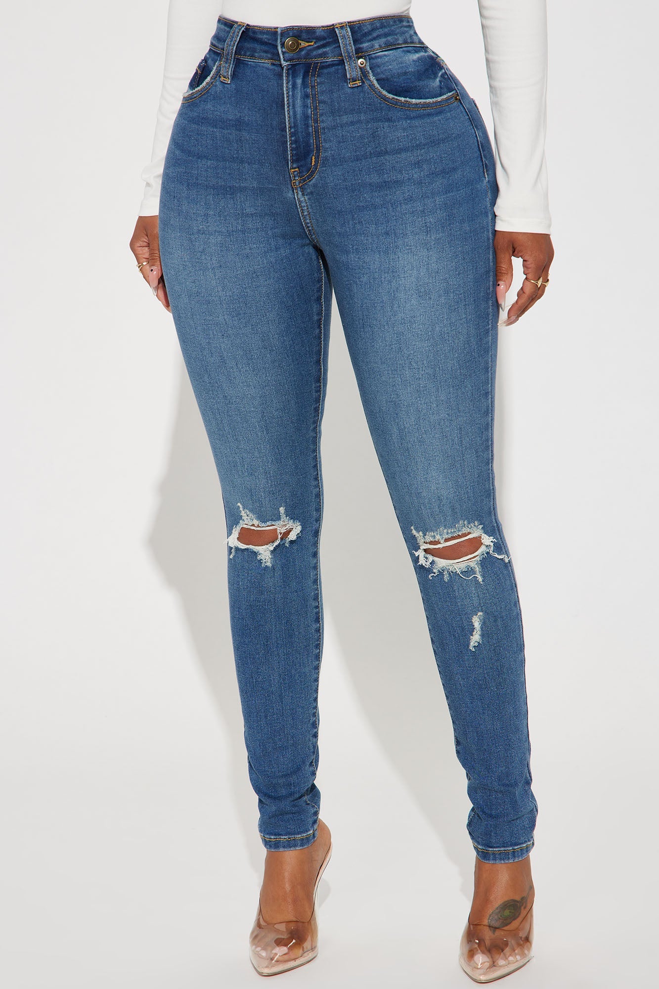 Kinsley Control Curvy Stretch Skinny Jeans - Medium Wash