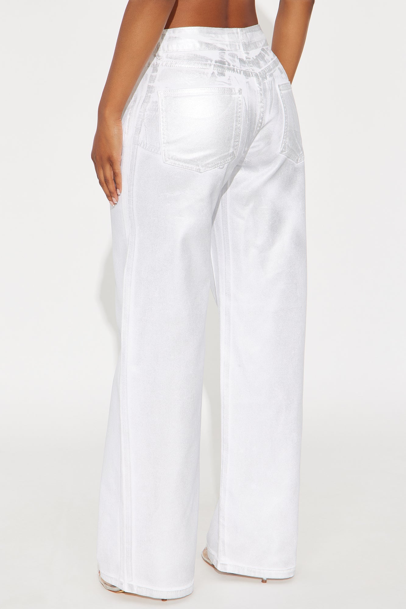 On The List Twill Rigid Wide Leg Metallic Pant 33 - White/Silver