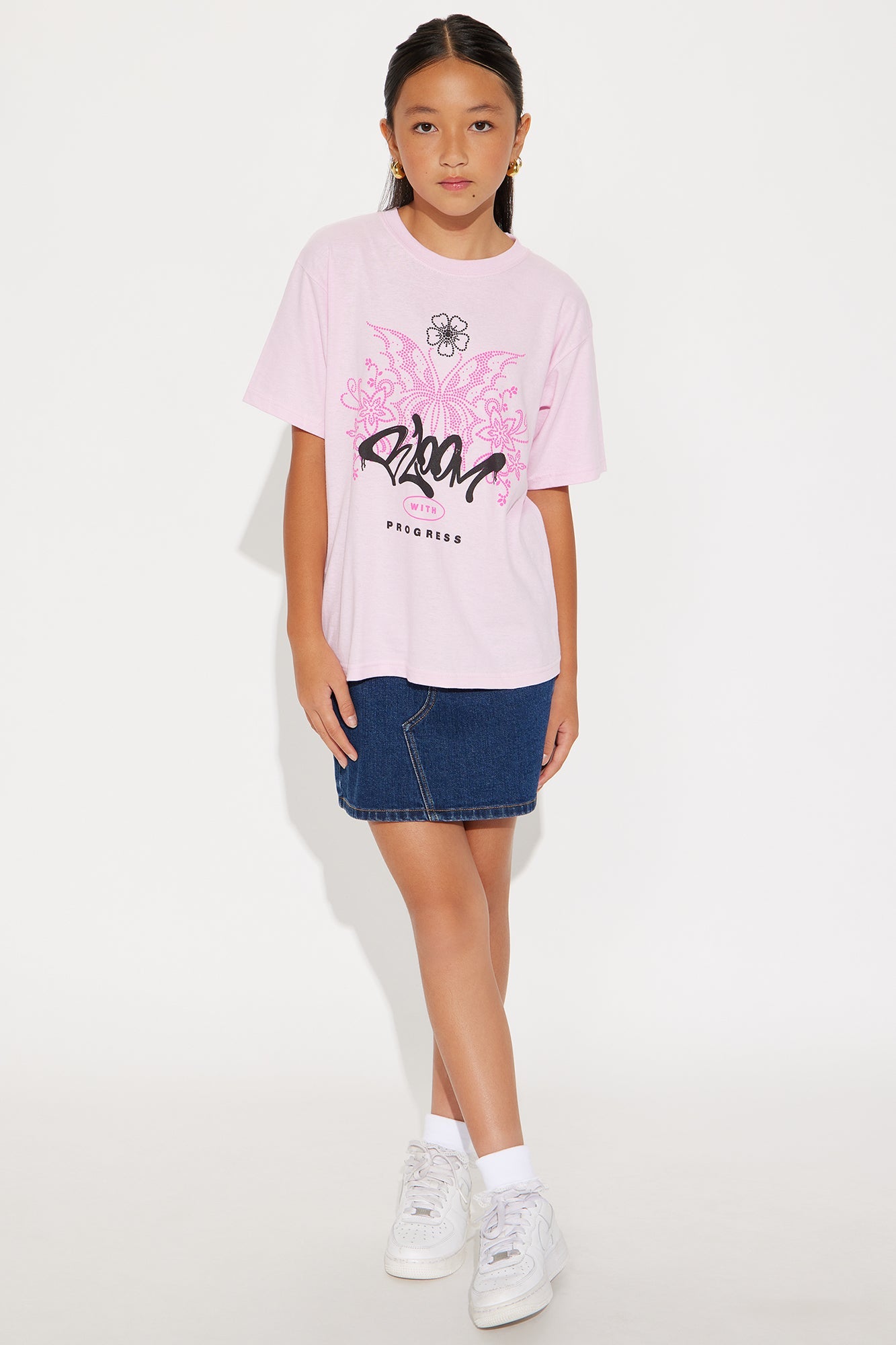 Mini Bloom With Progress Short Sleeve Tee - Light Pink