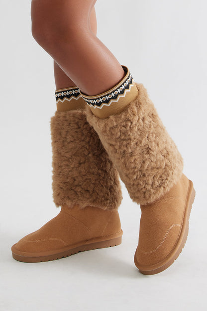 Grizzly Faux Fur Boots - Taupe
