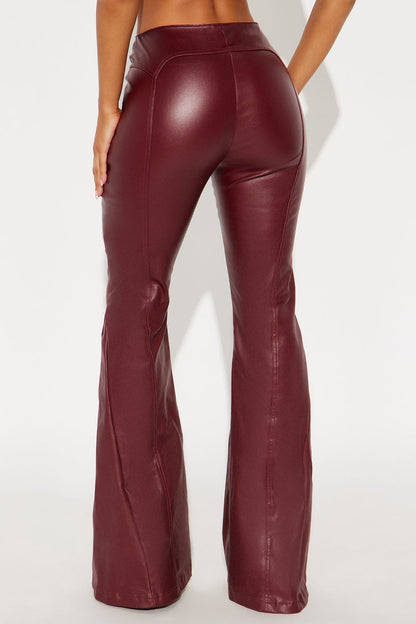 Aryzia Coated Twill Stretch Flare Pant 34 - Burgundy