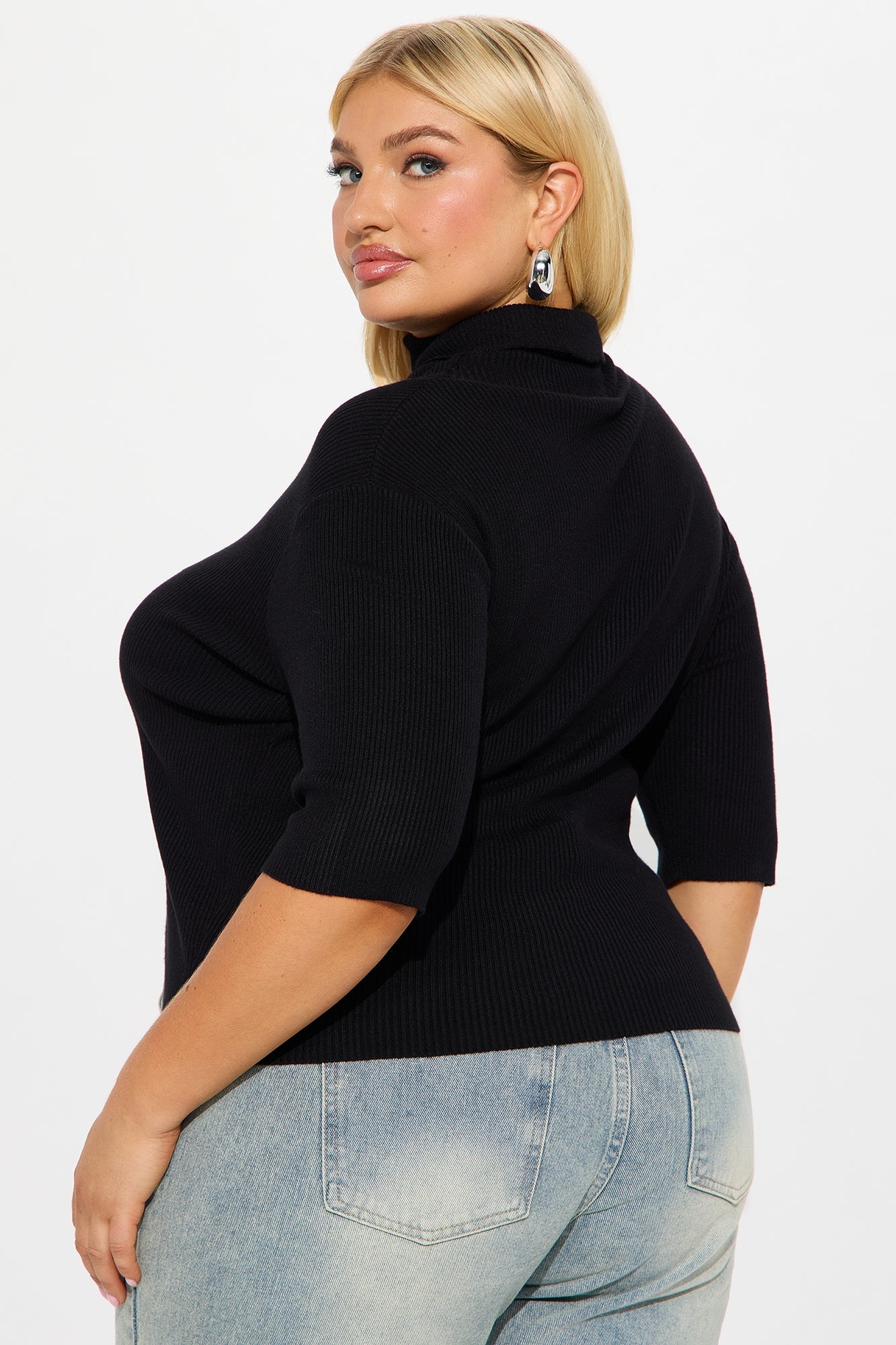 Winter Glow Turtle Neck Sweater Top - Black