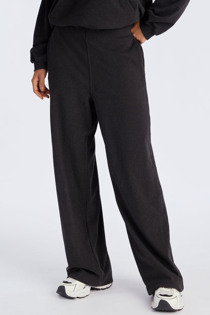 Allie Butter Ribbed Lounge Pant - Black