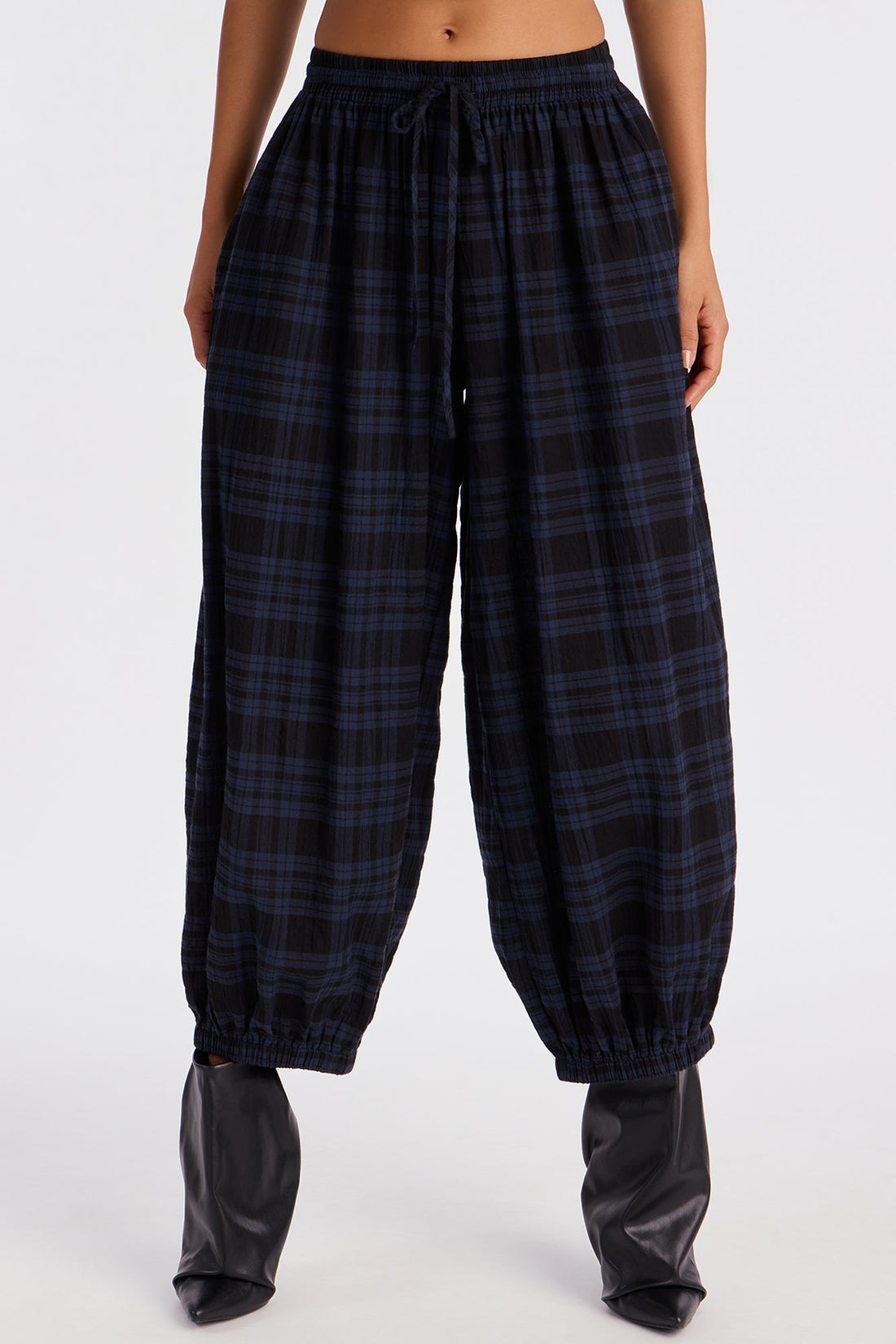 Jolene Plaid Barrel Pant - Navy