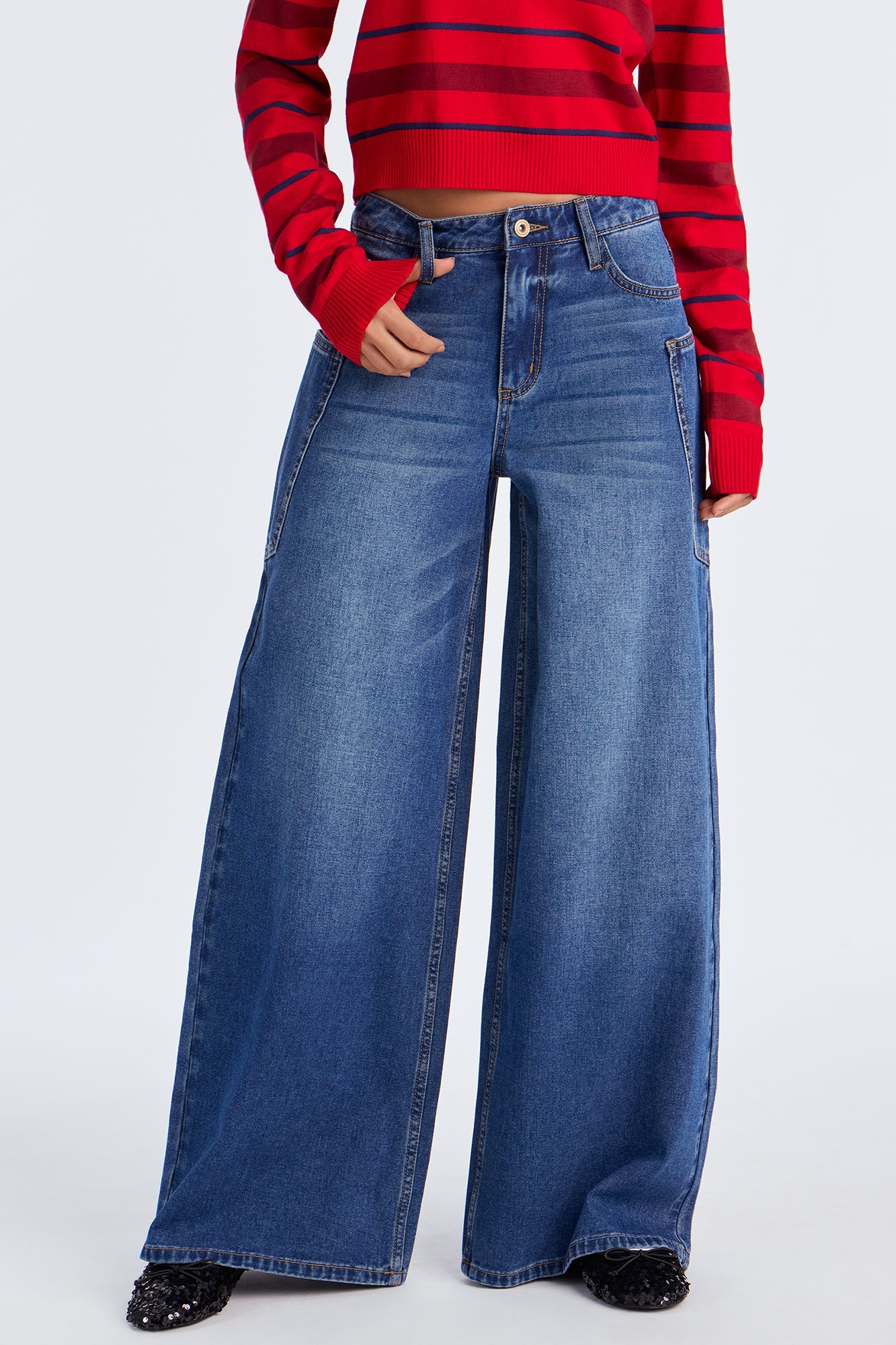 Side Quest Baggy Jeans - Dark Wash