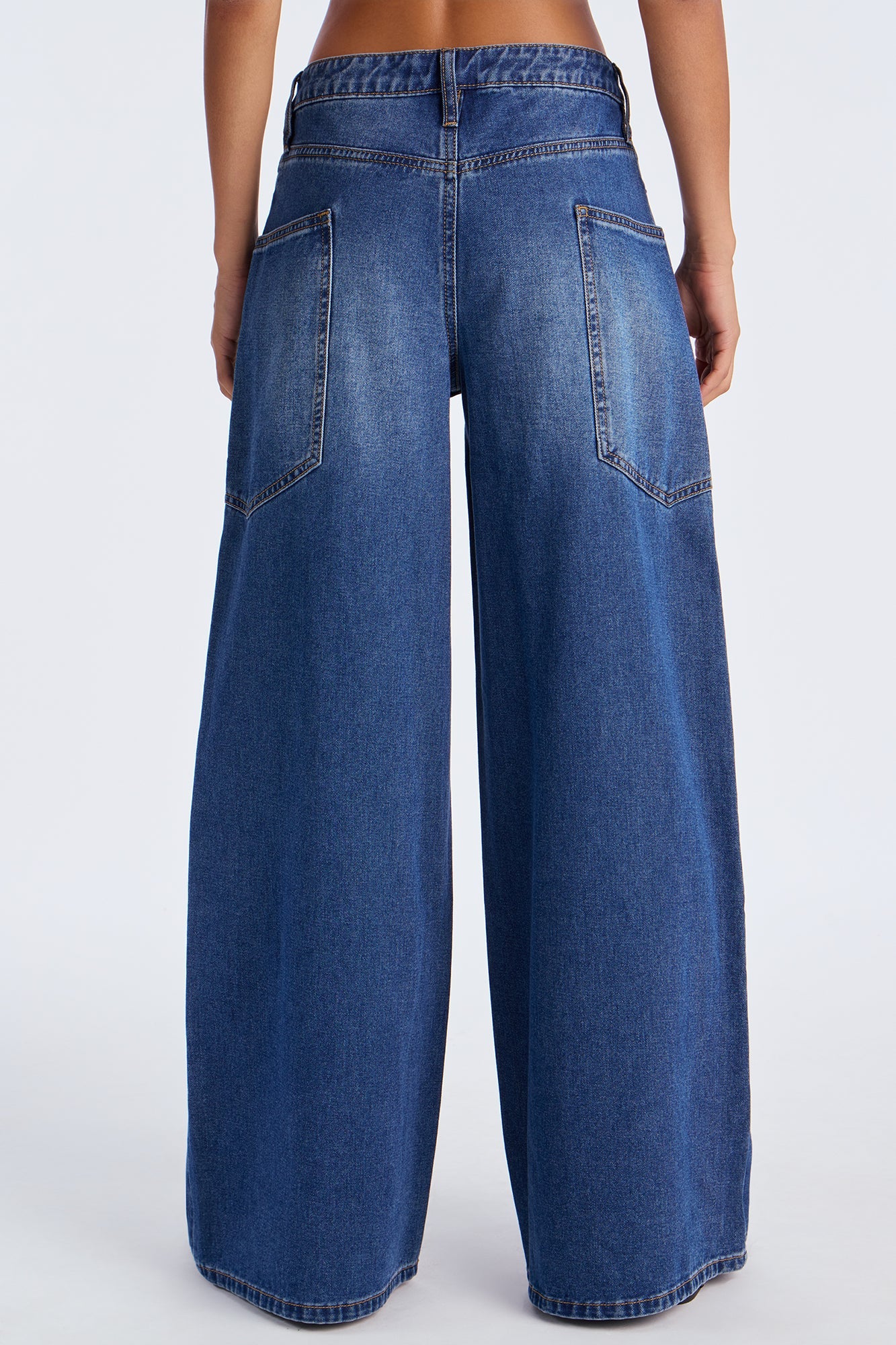 Side Quest Baggy Jeans - Dark Wash