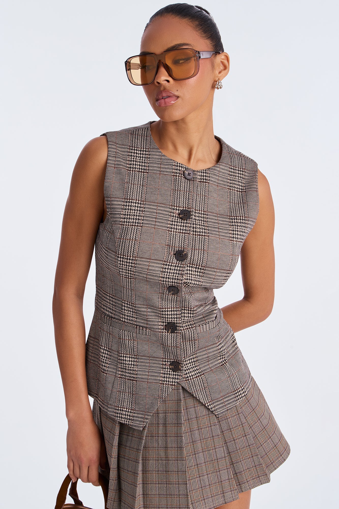 Be My Guest Houndstooth Vest - Taupe/combo