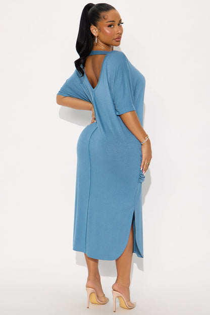 Staying In TShirt Midi Dress - Blue