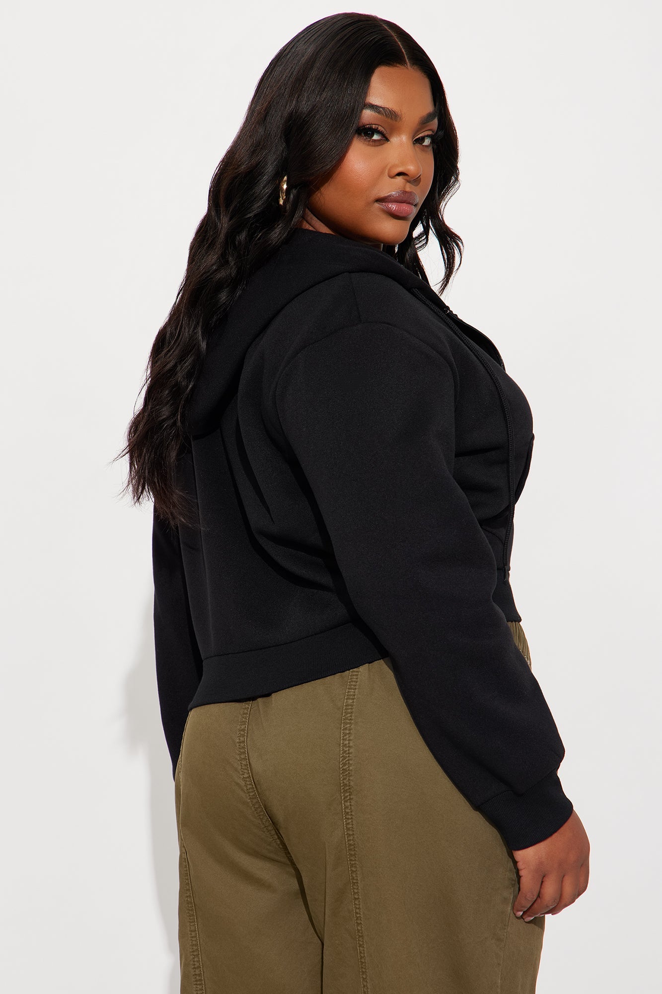 Kinsley Cropped Hoodie - Black