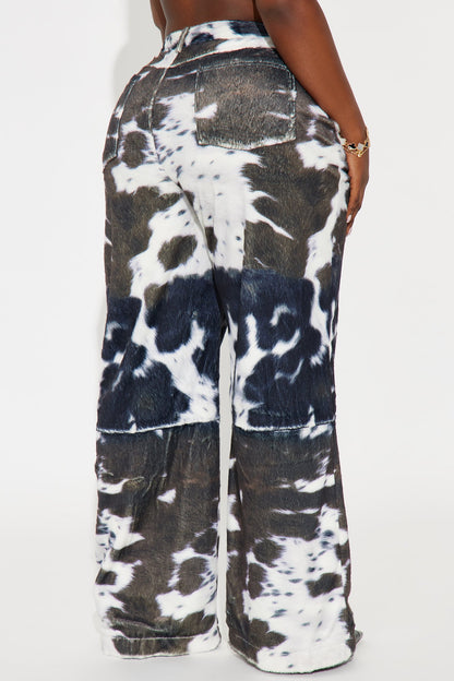 Early Dawn Faux Fur Cow Print Wide Leg Pant 33 - Black/White