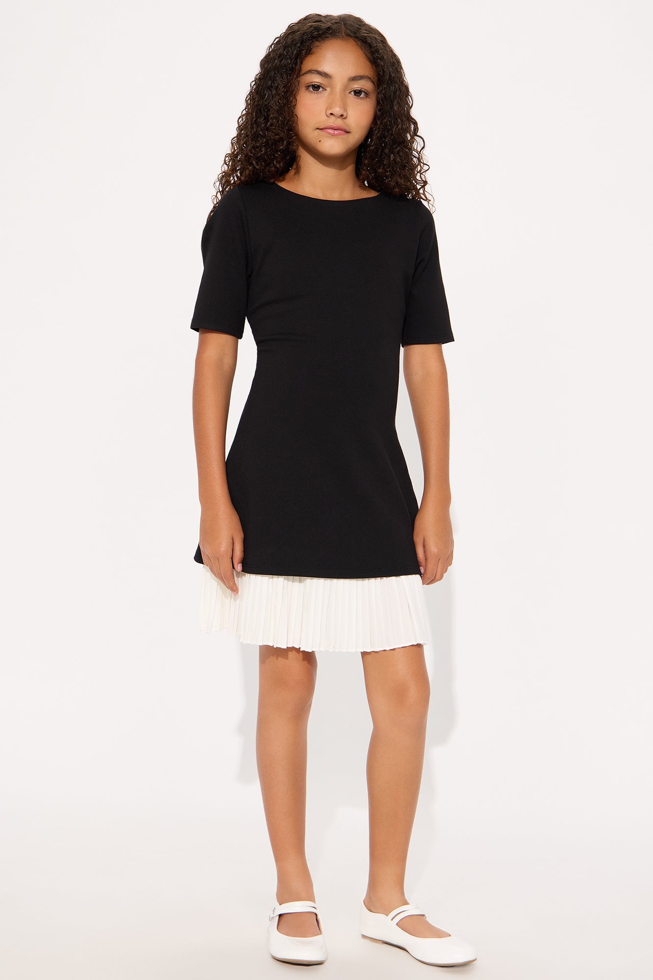 Mini Bea Pleated Dress - Black/White