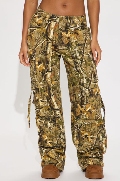 Cant Compete Wide Leg Camo Cargo Pants - Tan