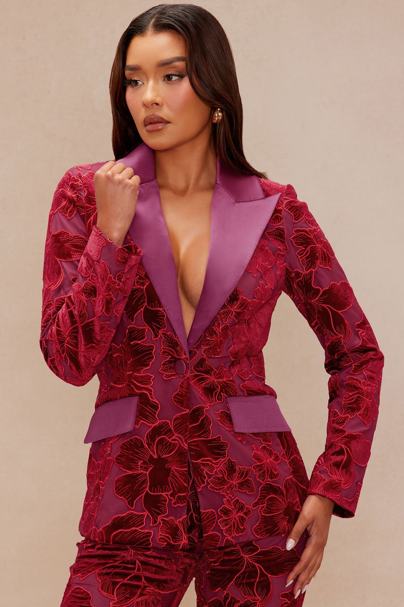 Tyra Velvet Embroidered Blazer - Burgundy