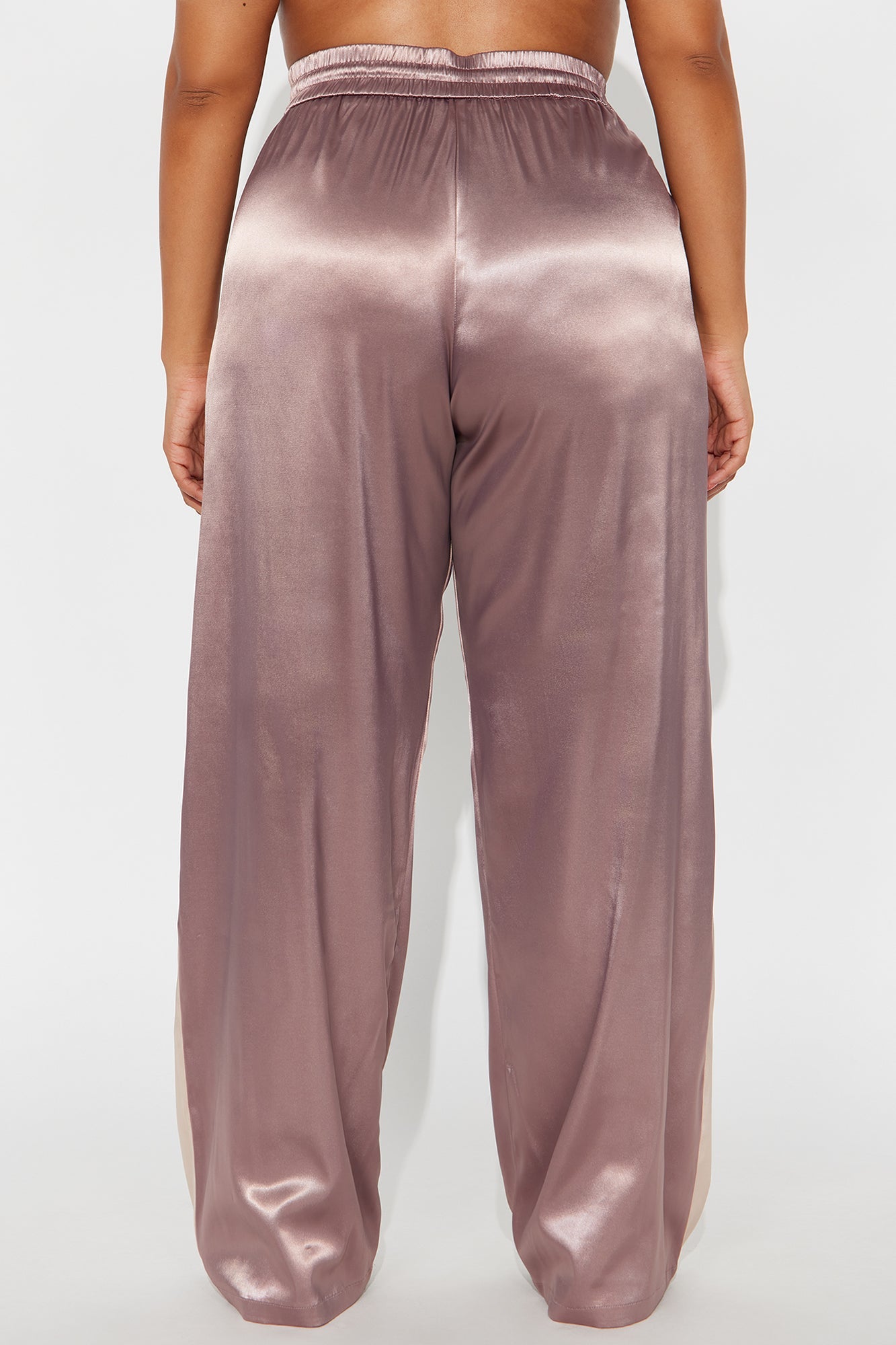 Bossed Up Satin Wide Leg Pant 33″ - Mocha/combo