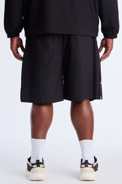 Baggy Lose Control Snap Button Short - Black