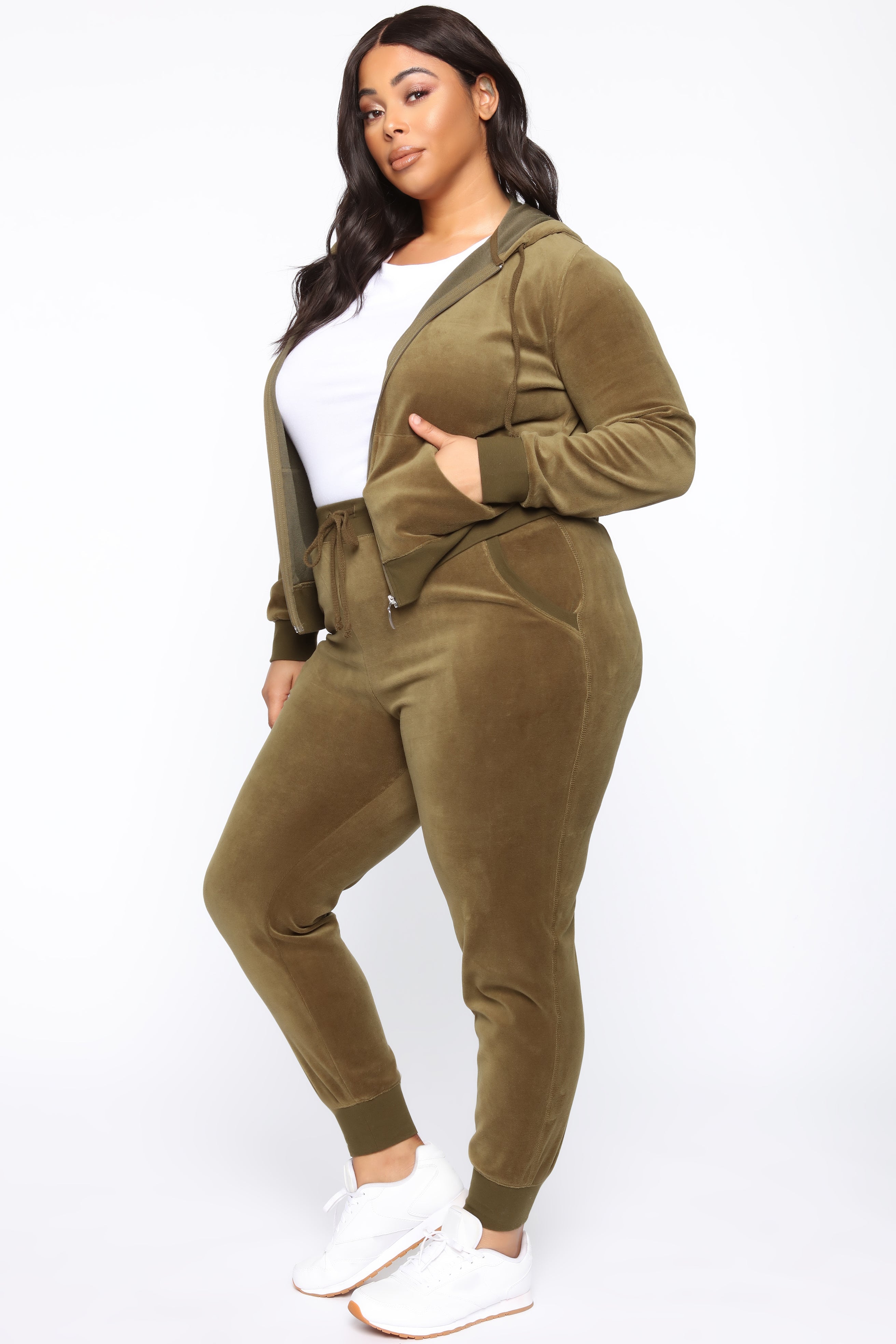 The Original Trendsetter Velour Set - Olive