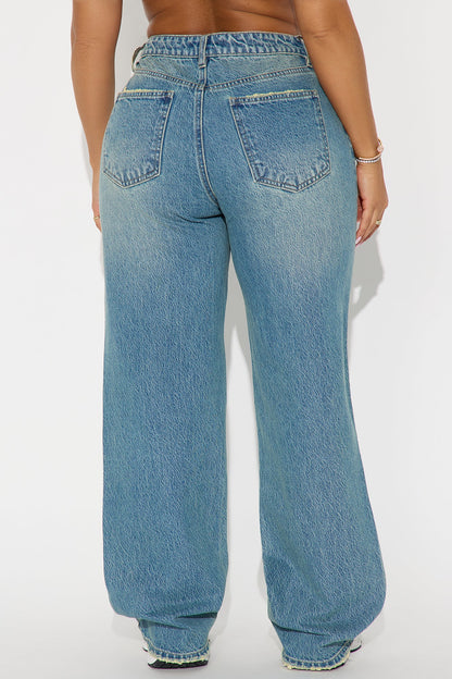 Smart Move Ripped Straight Leg Jeans - Medium Wash