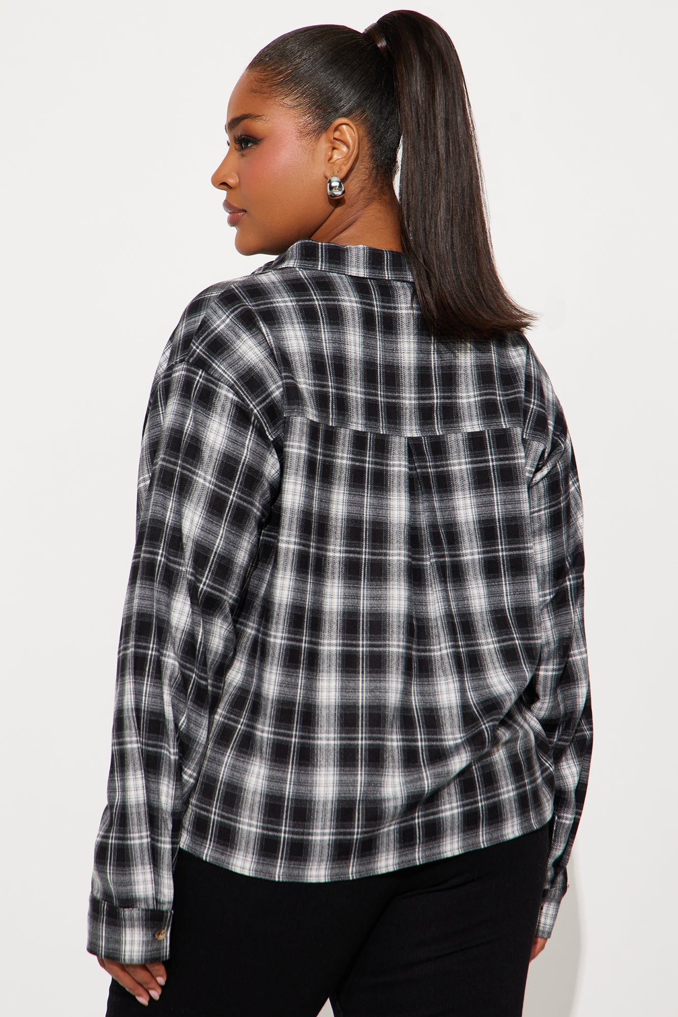 You Know Me Plaid Shirt - Black
