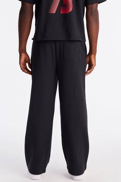 Chase Your Dreams Sweatpants - Black