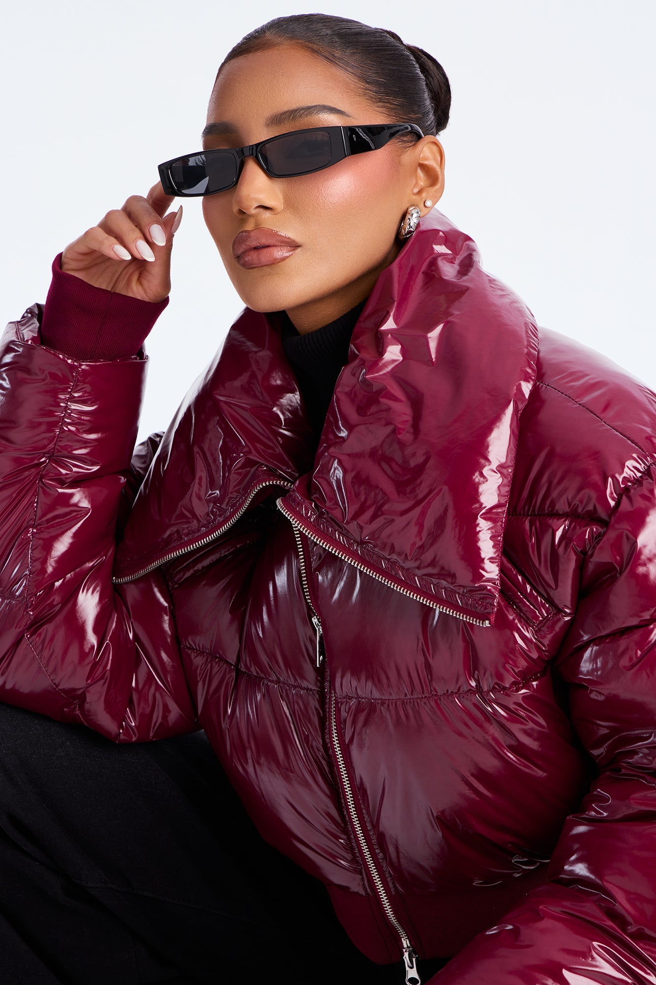 Billie Faux Patent Leather Cropped Puffer Jacket - Burgundy