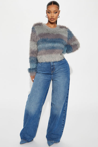Jayda Fuzzy Knit Sweater - Blue/combo