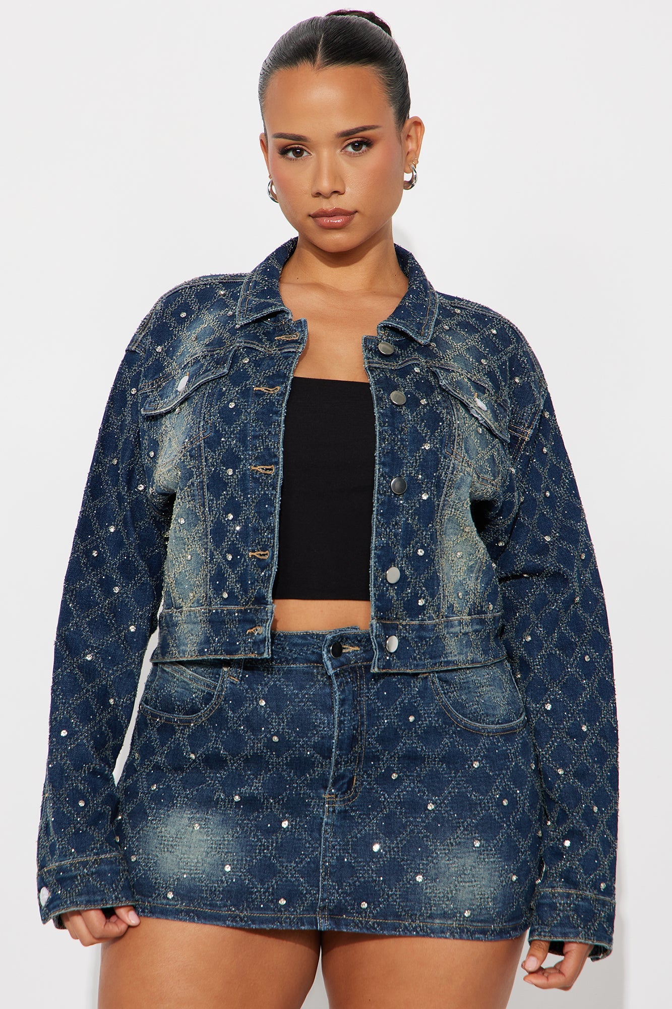 Stop And Stare Embellished Denim Trucker Jacket - Dark Wash