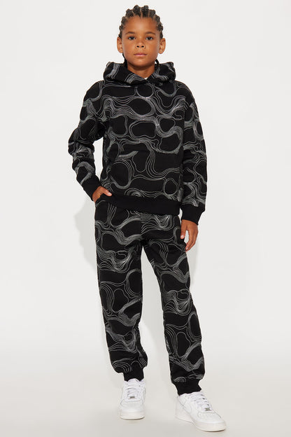 Mini Elevation Stitch Oversized Hoodie - Black