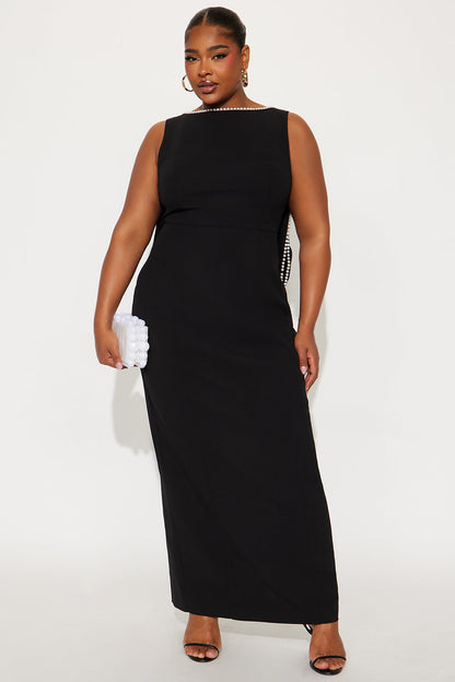 Elegant And Elevated Bow Gown - Black