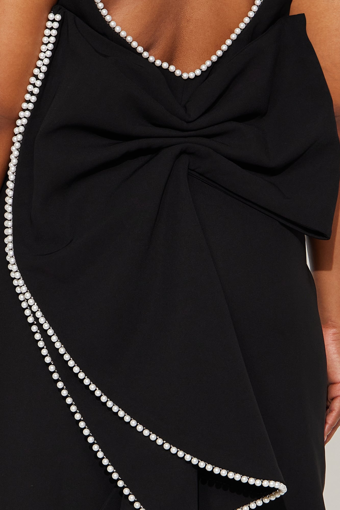 Elegant And Elevated Bow Gown - Black