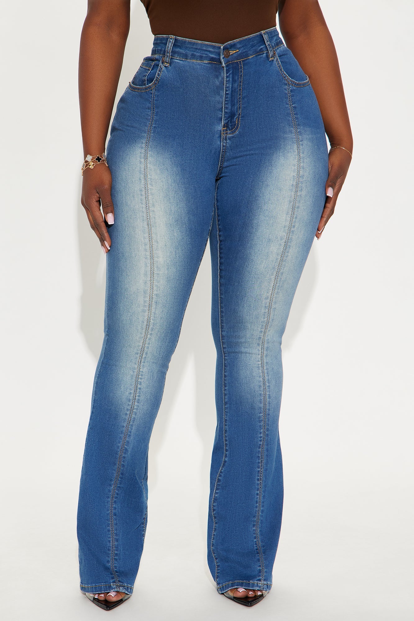Out My Way Flare Jeans - Medium Wash