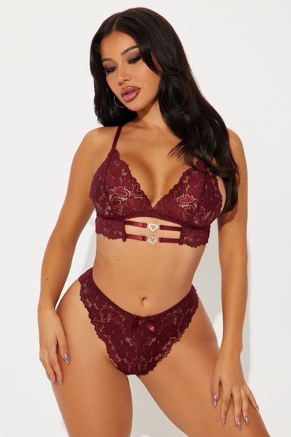 Secret Love Affair Crotchless 2 Piece Set - Wine