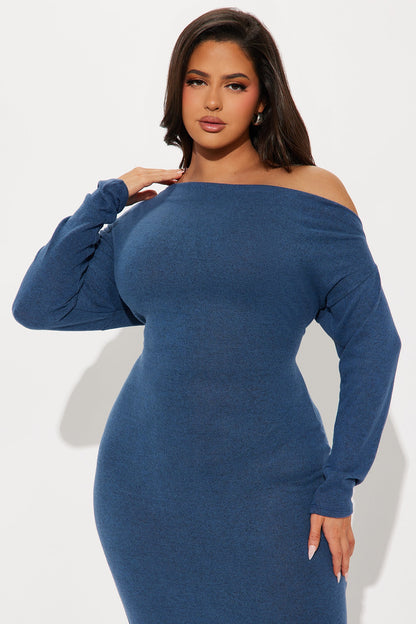 Penelope Sweater Maxi Dress - Blue