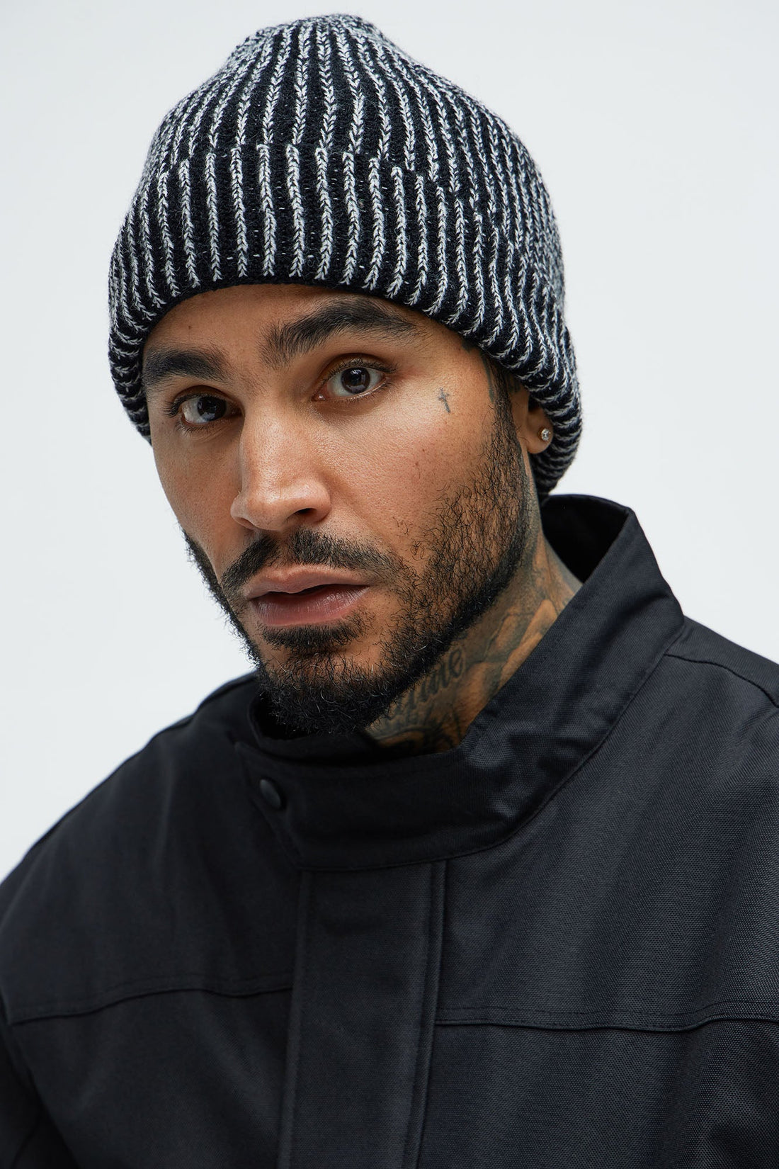 Lined Knitted Ribbed Beanie - Grey/Black