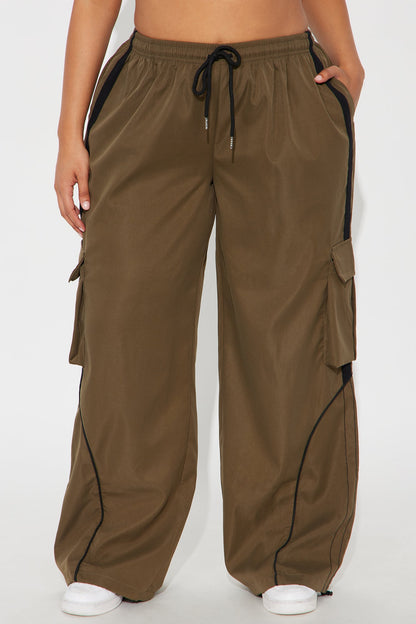 Get To Know Me Cargo Track Pant - Olive/combo