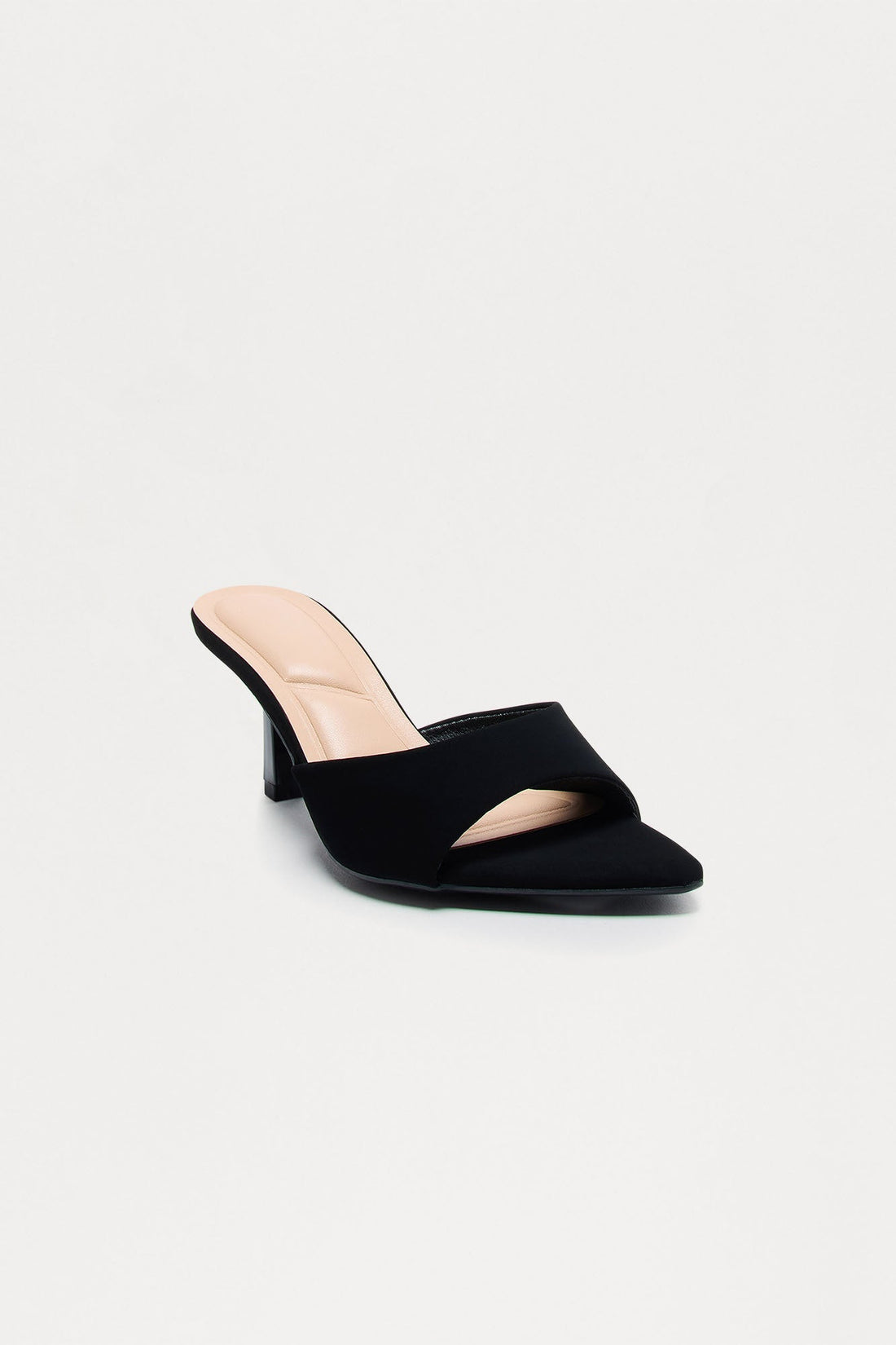 Susan Pointed Toe Kitten Heels - Black/Black