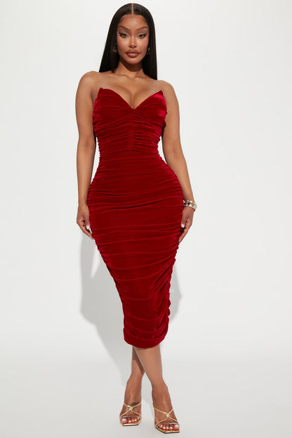 Forever Royalty Velvet Midi Dress - Red