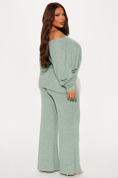 Cozy Off Shoulder Pant Set - Mint