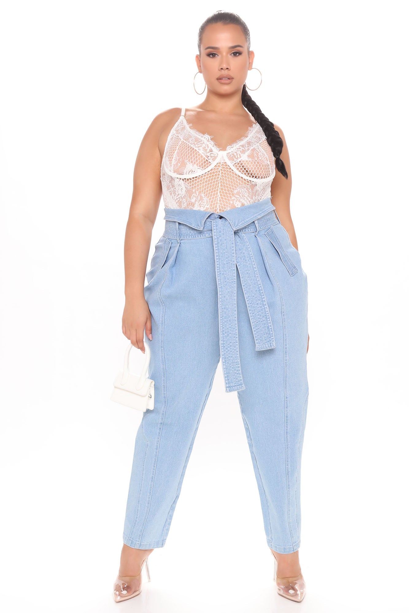 Love The Feeling Balloon Mom Jeans - Light Blue Wash