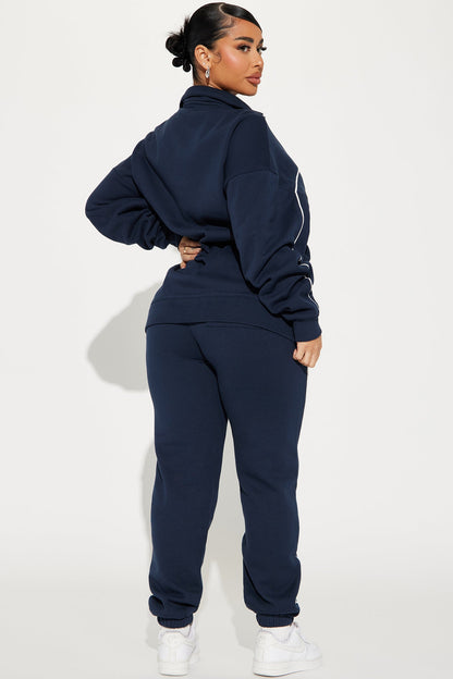 California Life Sweatsuit - Navy