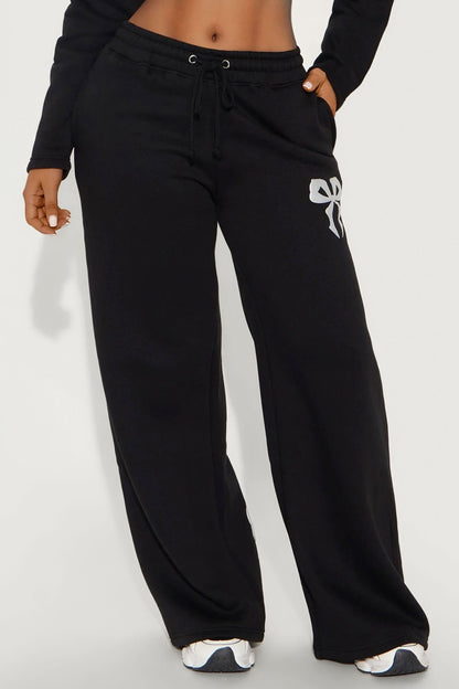 Coquette Season Fleece Pants - Black