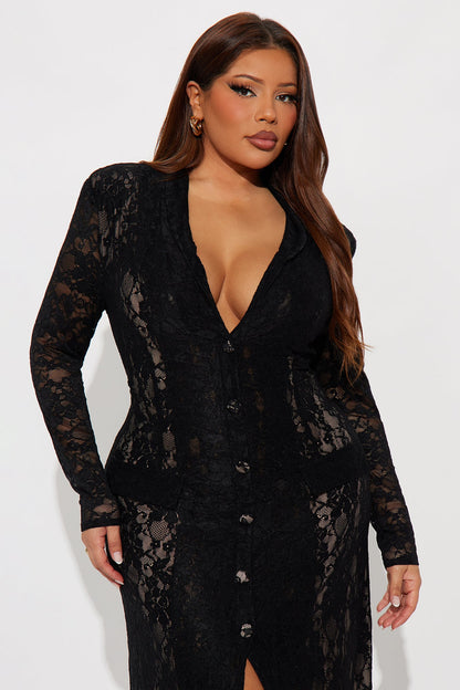 Flirty And Thriving Lace Maxi Dress - Black