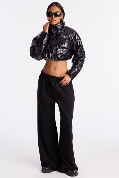 Zora Faux Patent Leather Cropped Puffer Jacket - Black
