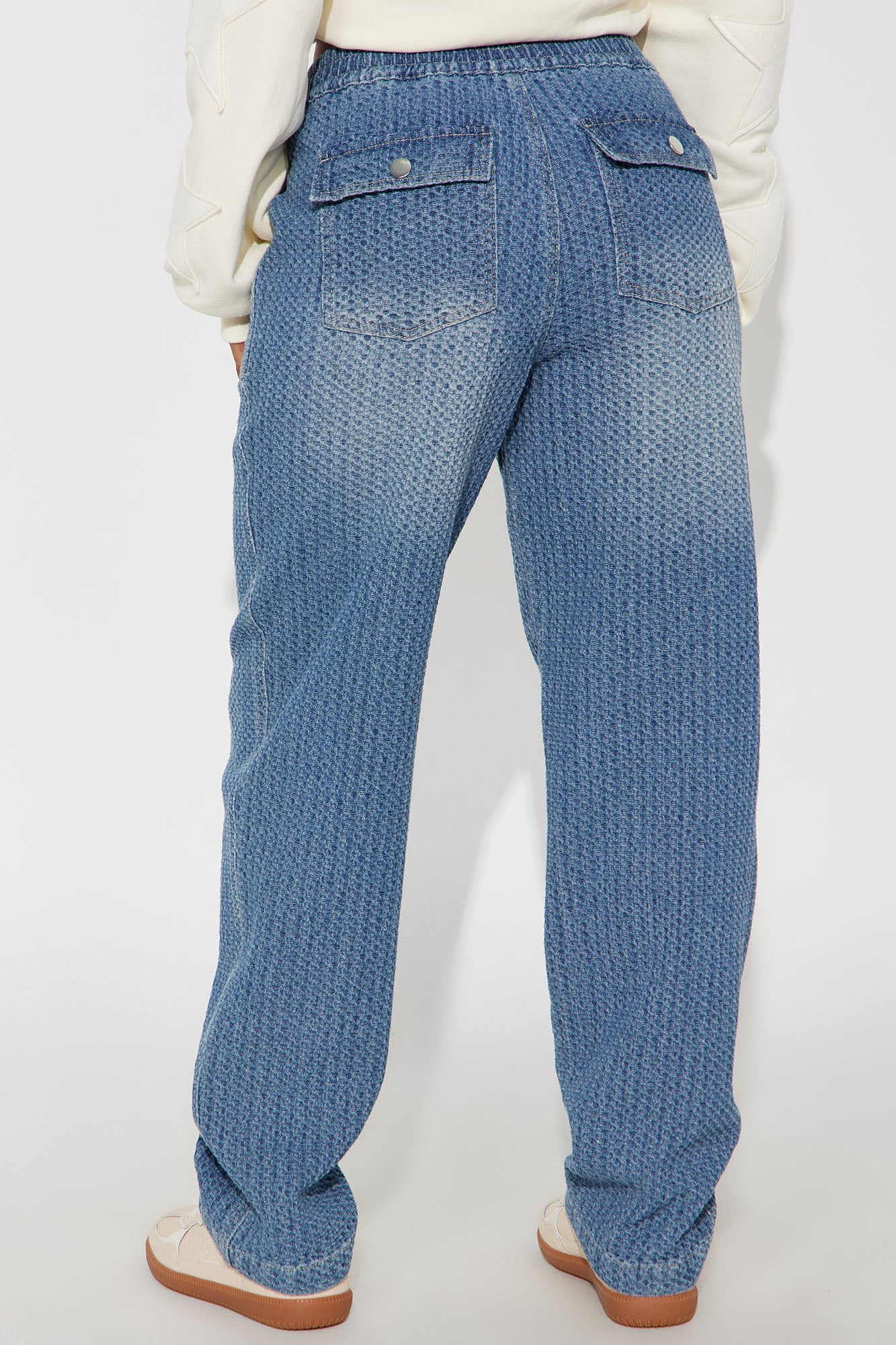 Nolita Loose Textured Jeans - Medium Wash