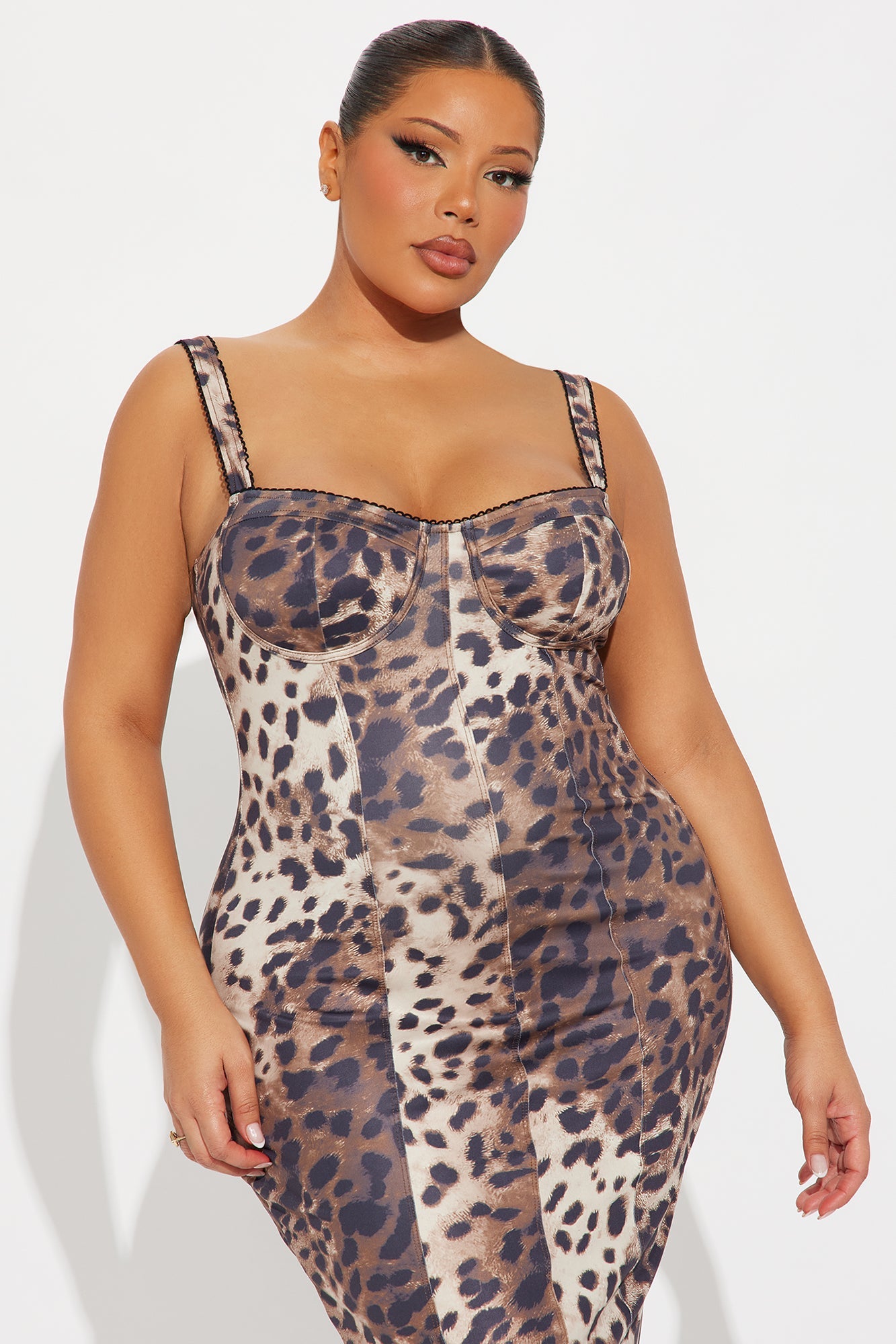 Lara Sleeveless Leopard Midi Dress - Leopard