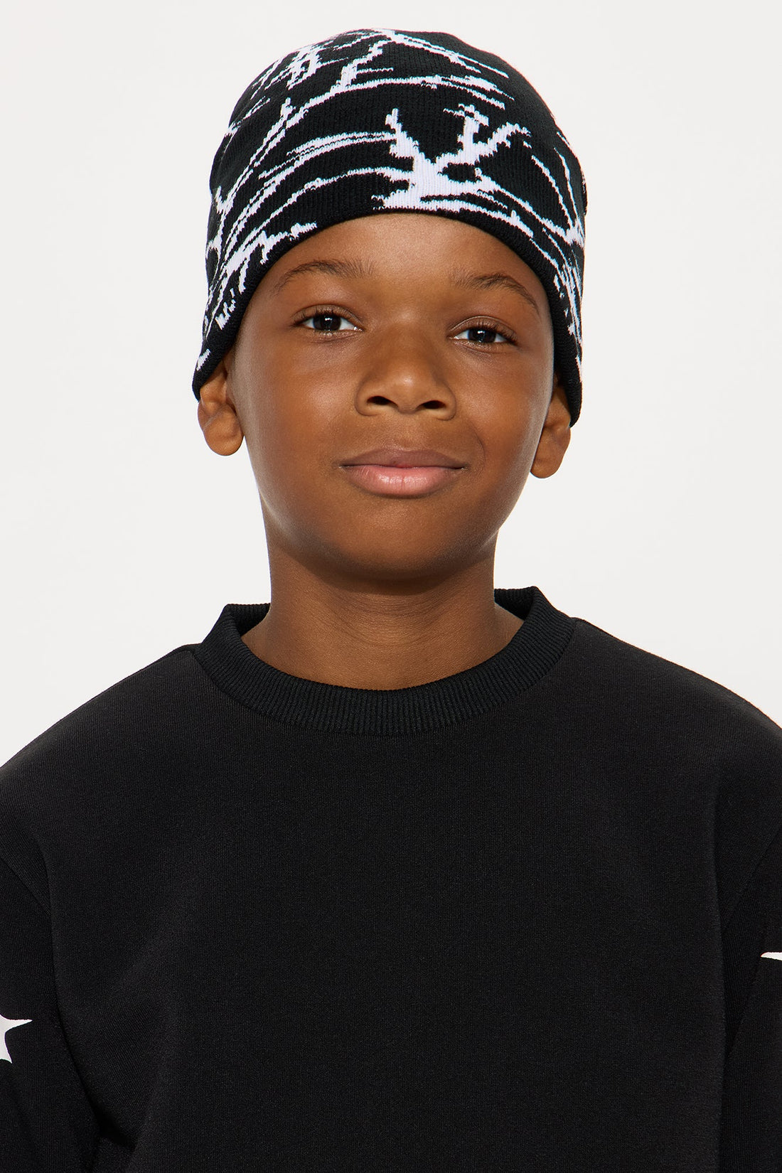 Mini Lightning Graphic Skull Cap Beanie - Black/White