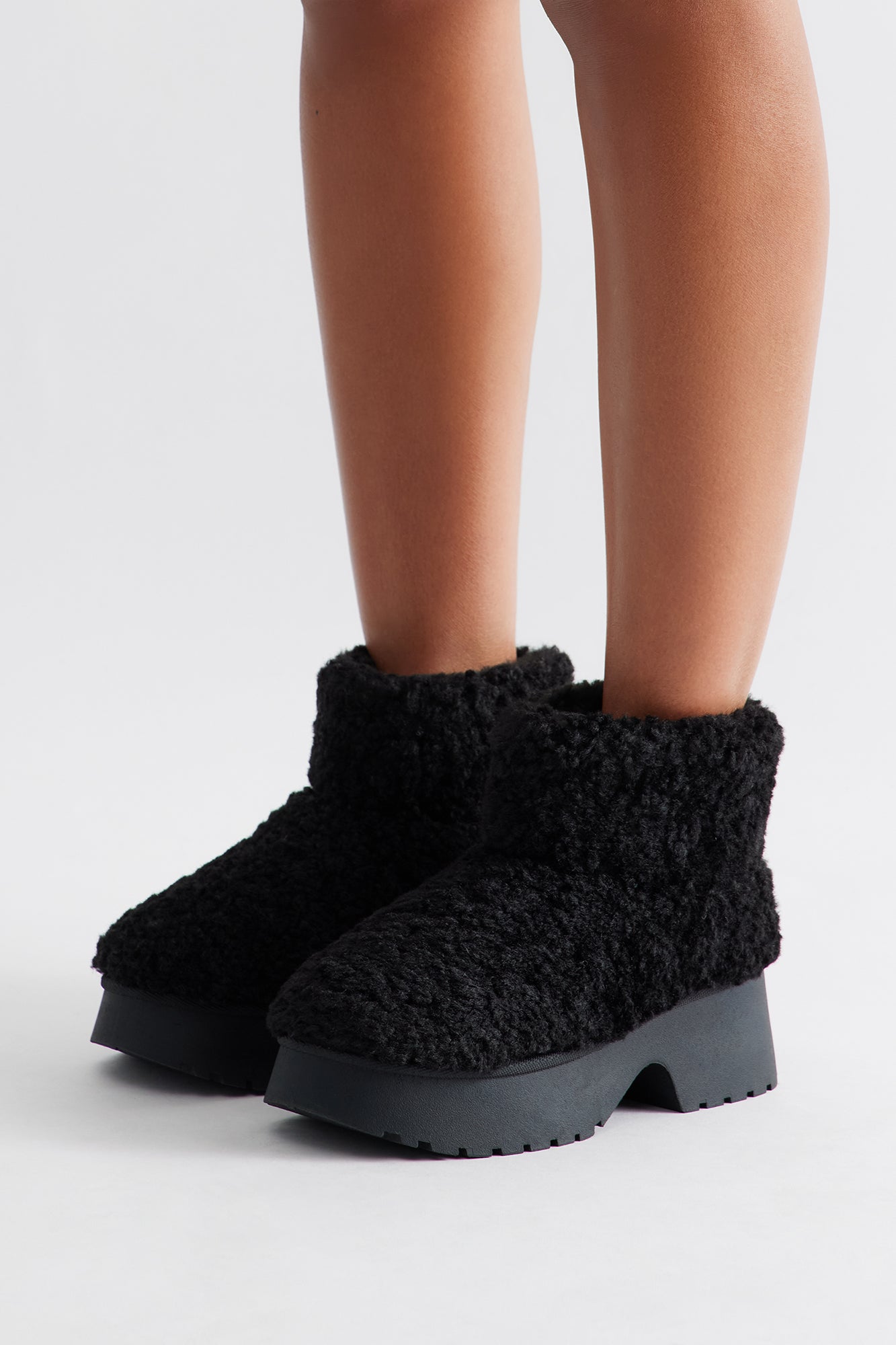 Ski Lodge Platform Booties - Black
